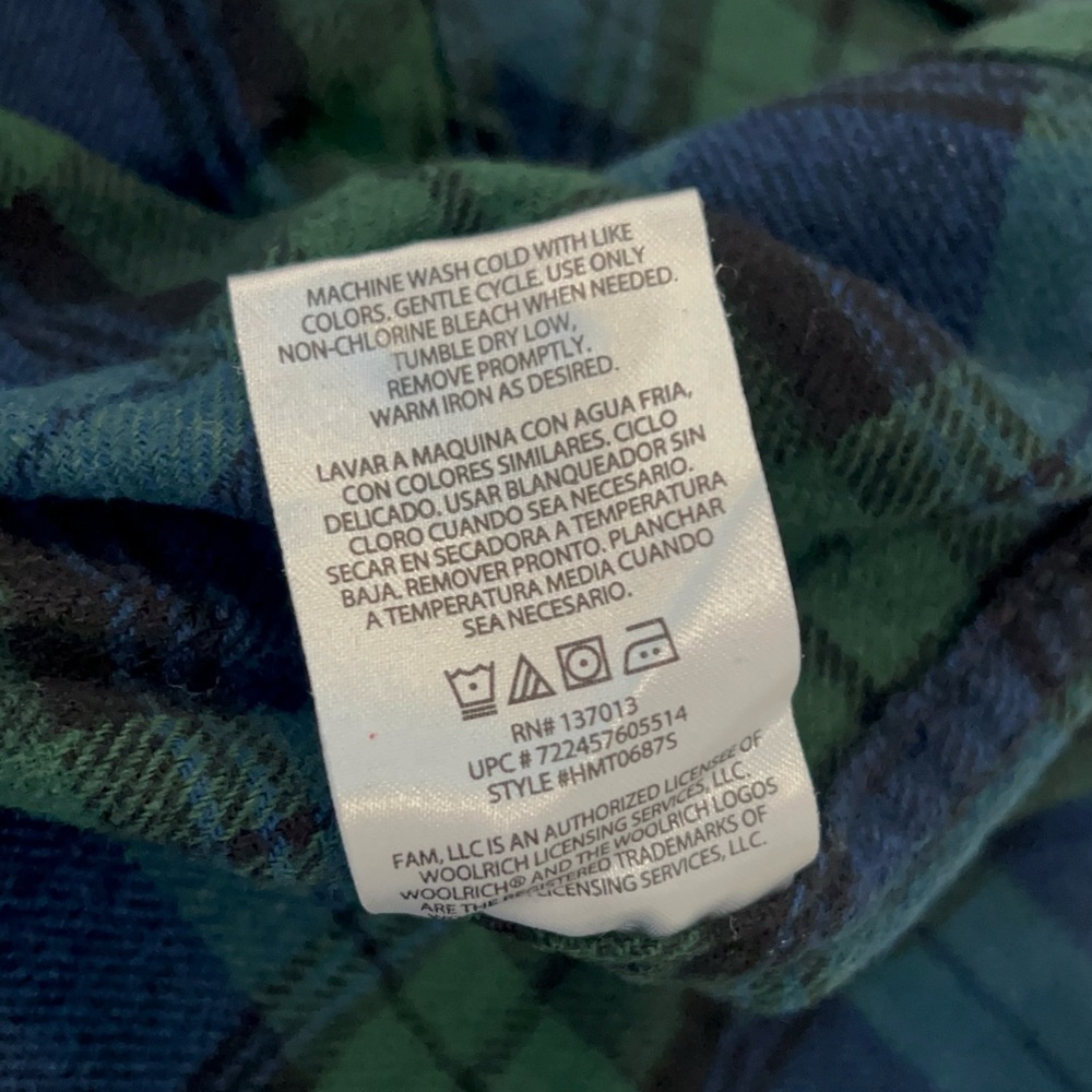 Woolrich Men’s Plaid Flannel Button Down Shirt. - Picture 7 of 10